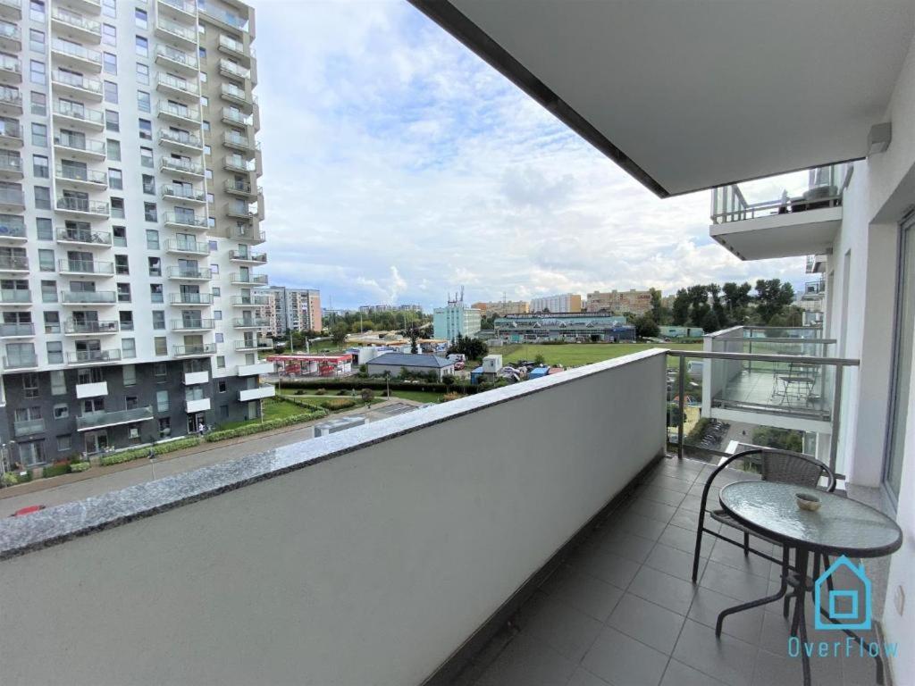Milky Apartment With Balcony - 3 Km To Baltic Sea غدانسك المظهر الخارجي الصورة